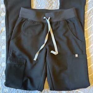 FIGS Black Kade Cargo Scrub Pants XXS TALL